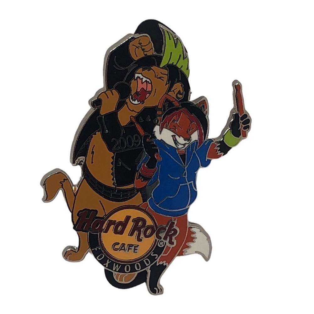 🟢 2009 Foxwoods Punk Rockstar Lion Fox Cafe Pin